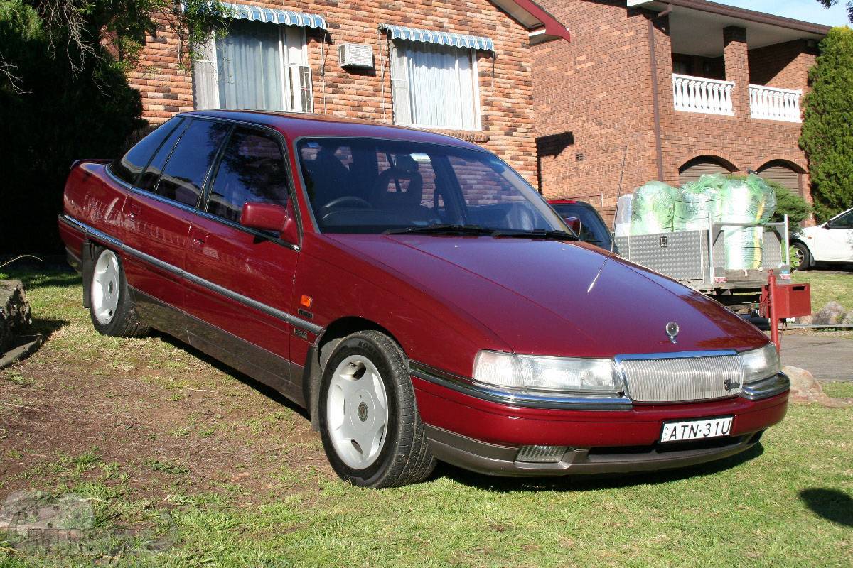 1992 Holden VQ Statesman Caprice Muscle Car Stables